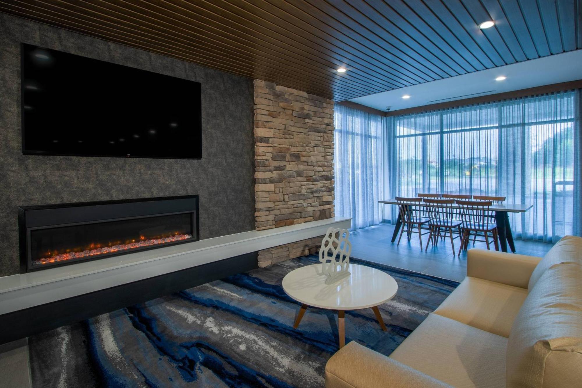 Fairfield Inn & Suites Duncan Luaran gambar